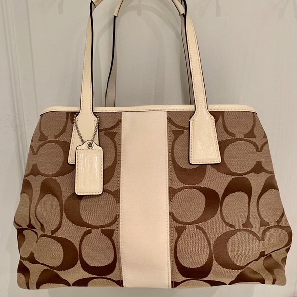 Coach - Medium Tote/Shoulder Bag - Picture 1 of 3